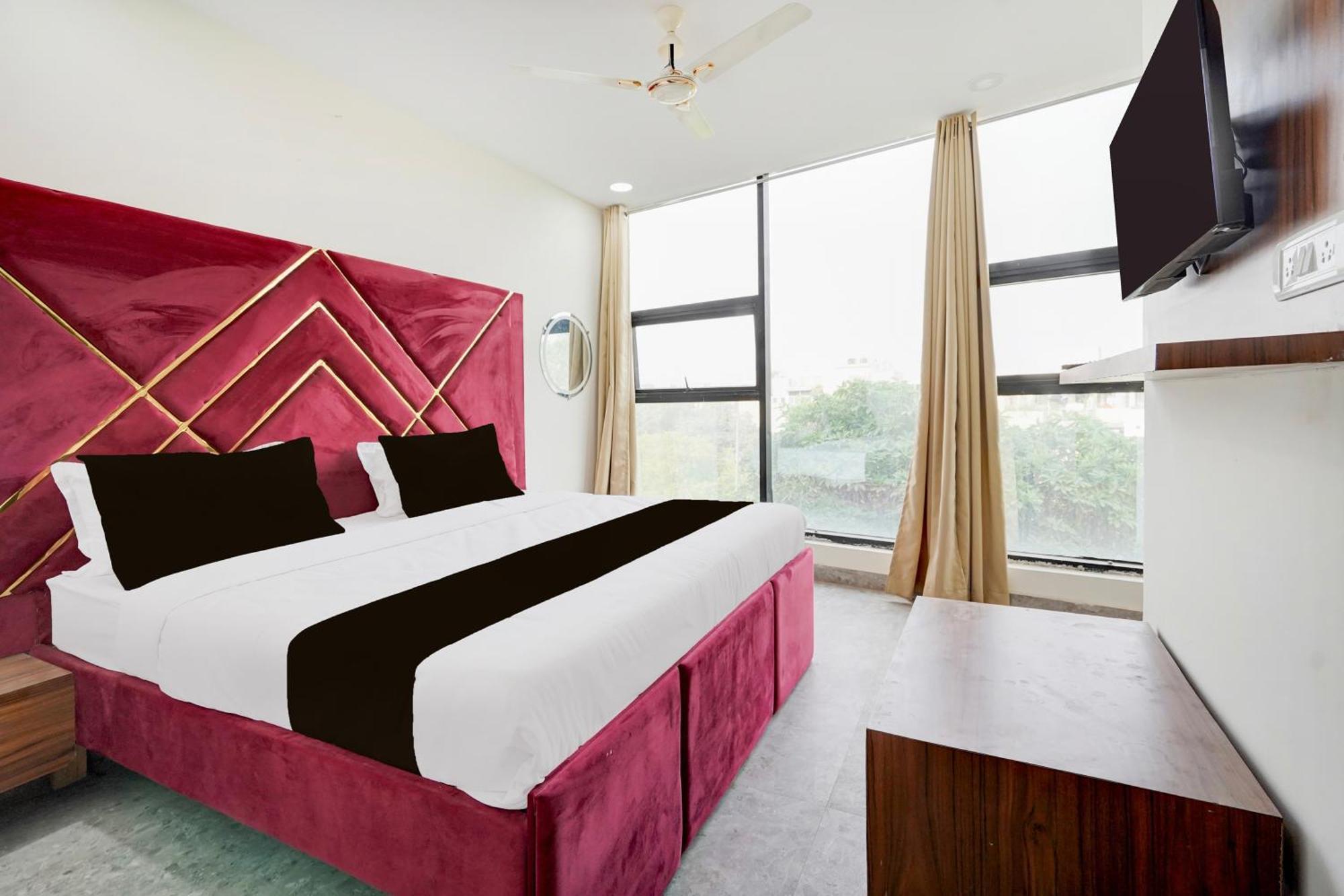 Hotel O Indirapuram Grand Ghaziabad Exterior foto